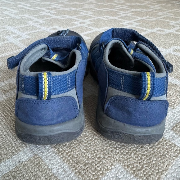 Keen Newport Waterproof Trail Sandals Sport Hiking Summer Beach Vacation Blue 5 - Picture 9 of 10